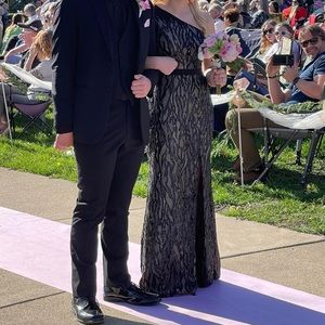 Galina signature prom dress amazing condition!